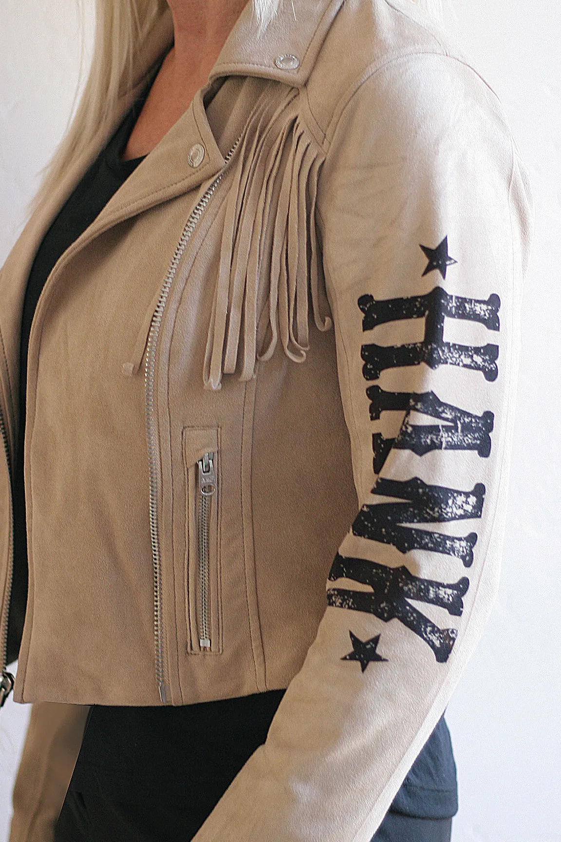 Optimized Title: Fringed Jacket featuring the Legends: Willie Nelson, Waylon Jennings, Johnny Cash, and Hank Williams